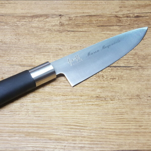 Coltello kai Wasabi DEBA incisione su coltello